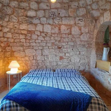 Trullo Ulivo بيت للعطل Triggianello