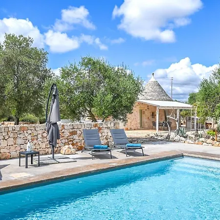 Trullo Ulivo By Raro 오스투니
