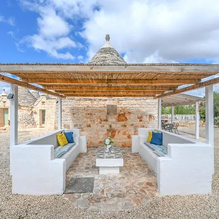 Trullo Ulivo By Raro * 오스투니